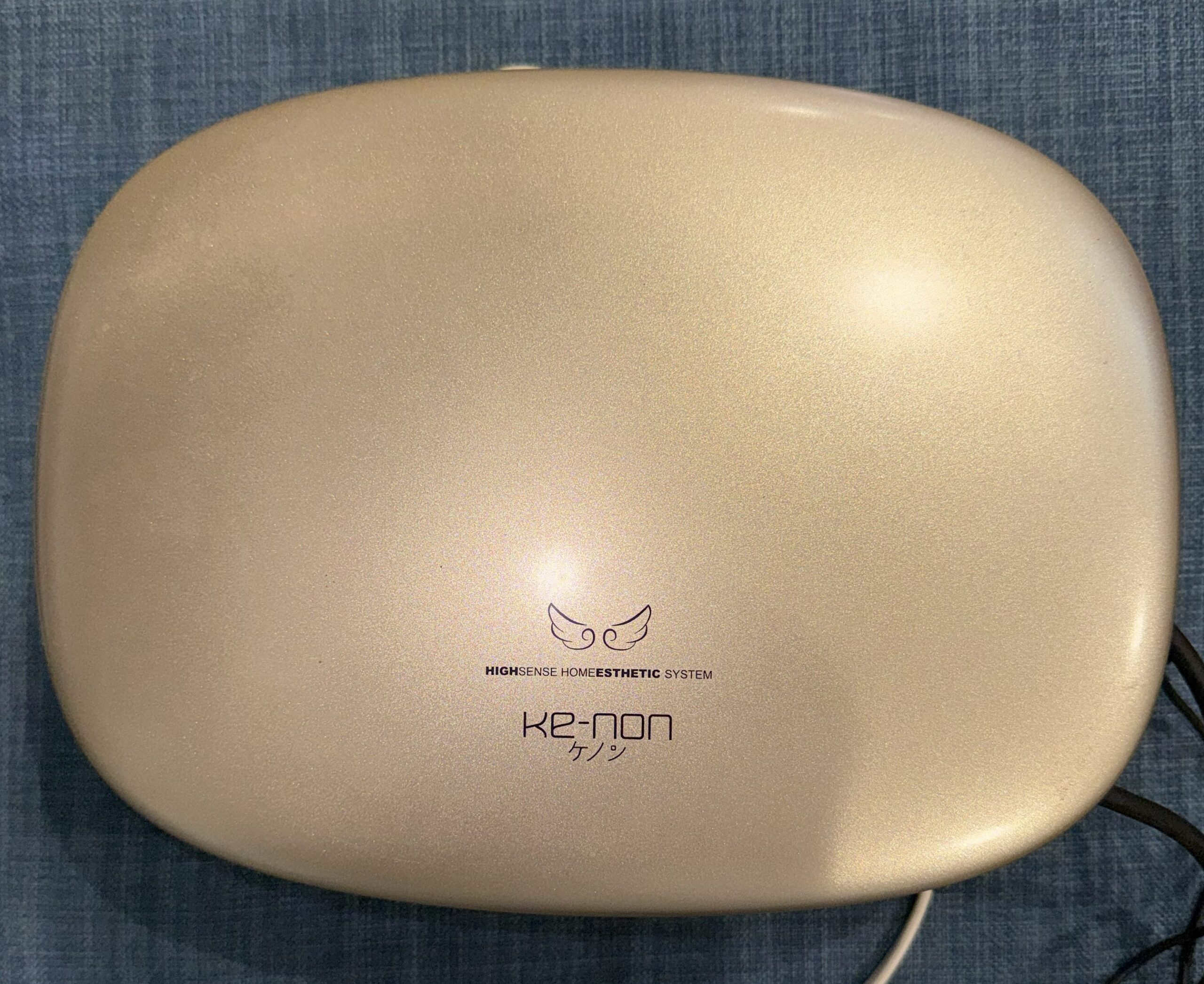 家庭用脱毛器ケノン(Ke-non)の本体外観|100kgパパの実機レビュー